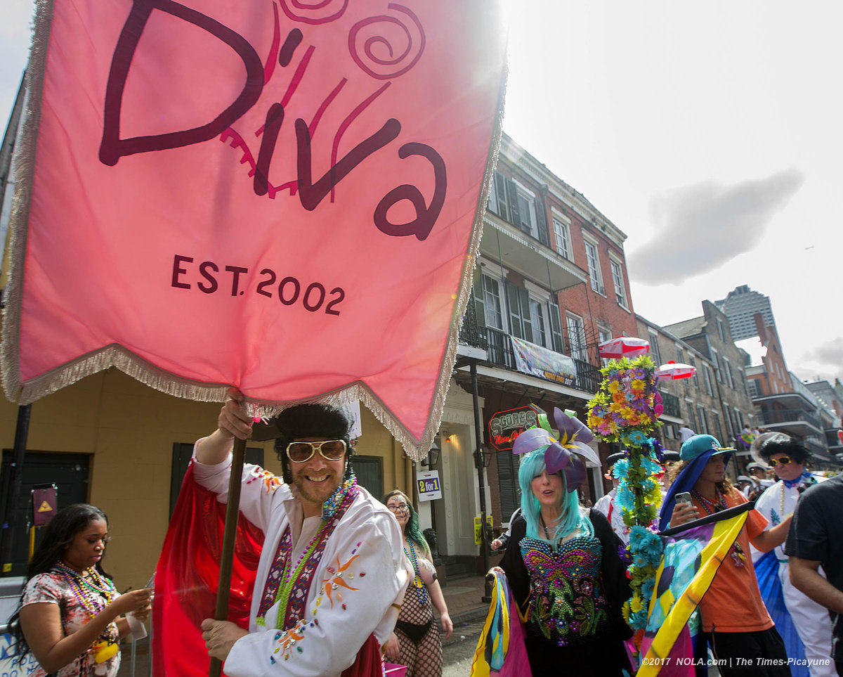 Walking krewes hit the French Quarter: See Mardi Gras photos